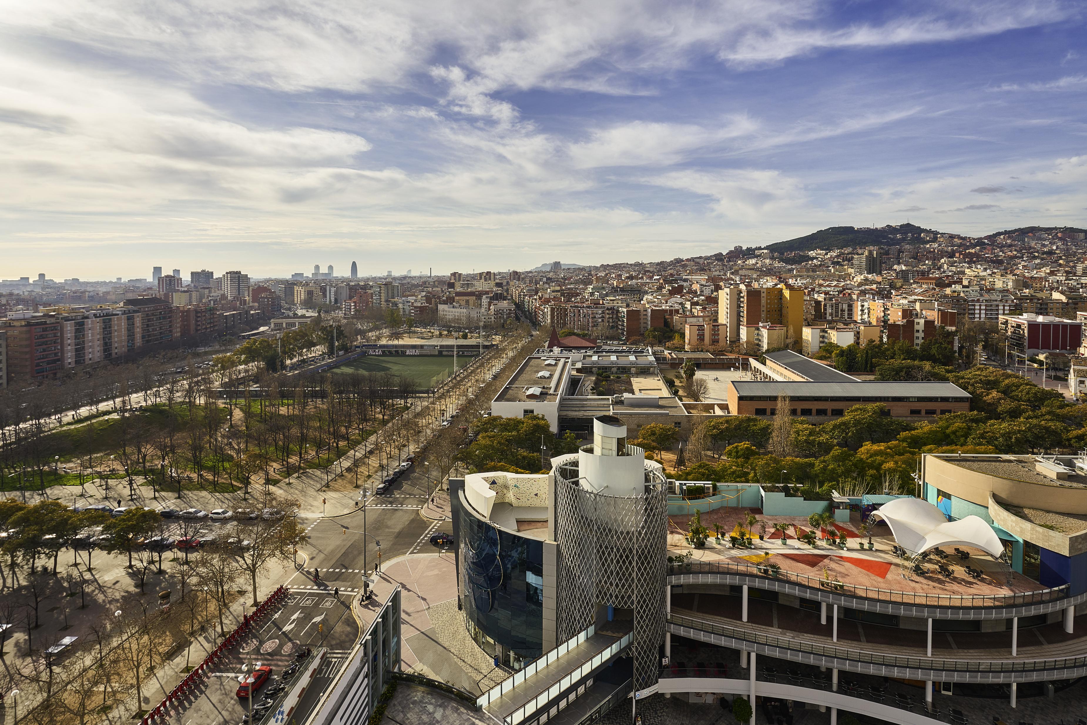 Ibis Barcelona Meridiana Esterno foto
