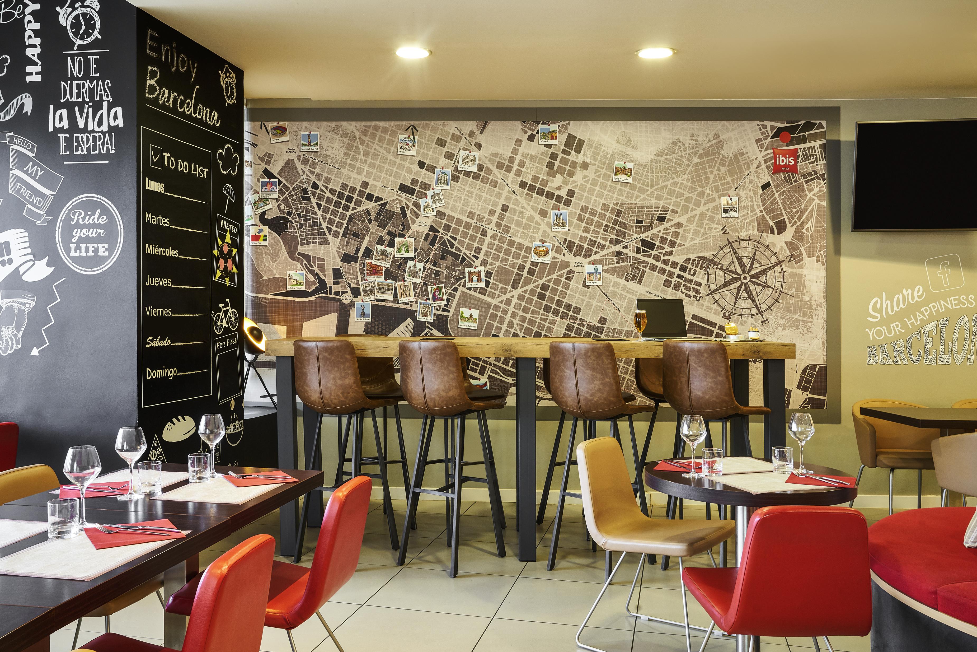 Ibis Barcelona Meridiana Esterno foto